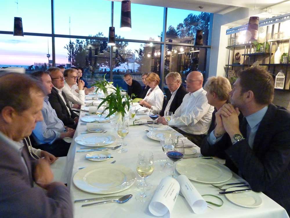 Marine_Hotel-Kolobrzeg-Poland-hotel_i_miasto_pobytowe-team_base_camp-wizytacja_przedstawicieli_Reprezentacji_Norwegii-Norwegian_National_Team_Representatives_visit_Euro_2012_LowRes_1